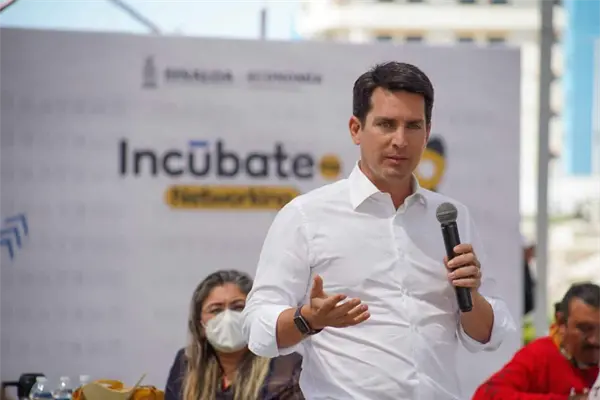 Inversión extranjera vendrá a traer más empleos para los sinaloenses: Gaxiola Coppel Inversión extranjera vendrá a traer más empleos para los sinaloenses: Gaxiola Coppel