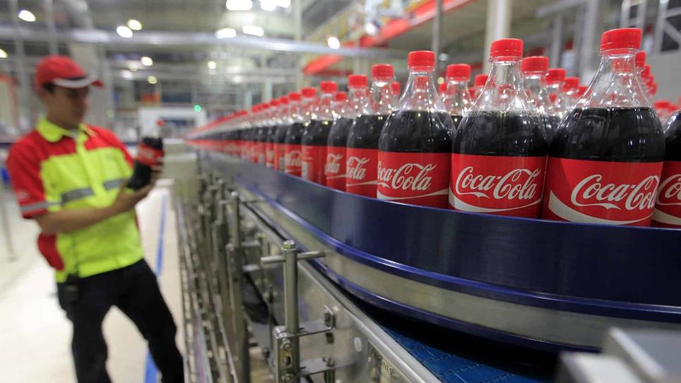 Coca-Cola gana 4.686 millones en el primer semestre, un 4 % menos