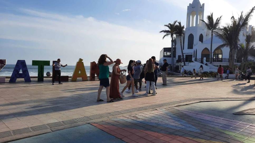 Casos de Covid-19 en Sinaloa no ahuyenta al turismo en Mazatlán: Canaco