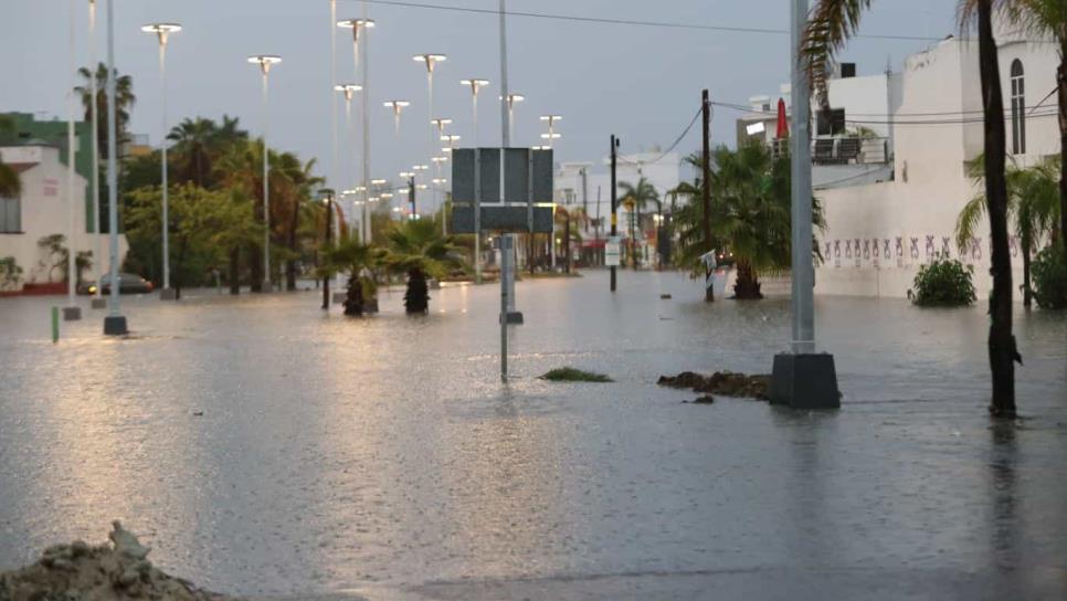 Lluvias en Mazatlán dejan inundaciones en varios sectores del puerto