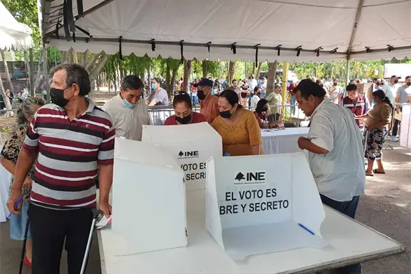 Asegura Feliciano Castro que no hubo acarreo de Morena en proceso interno