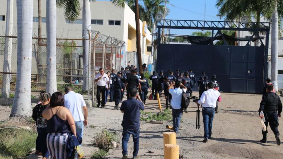 Reforzarán vigilancia en penales de Sinaloa con 100 nuevos custodios