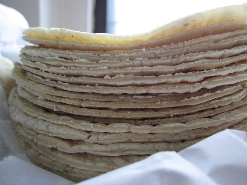 Desde hoy la tortilla aumenta $1 por kilo en Mazatlán; llega a $25
