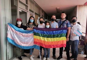 Comunidad trans se manifiesta en Ahome, exige aplicar Ley de Identidad de Genero