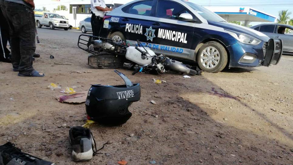 Muere motociclista tras chocar al pasarse un alto en Los Mochis