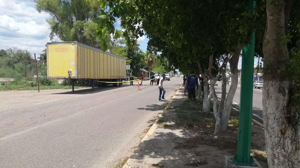 Mujer muere atropellada en carretera Los Mochis-El Fuerte