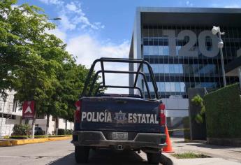 Localizan más armas de escoltas de policía asesinado, ahora en la escena del crimen