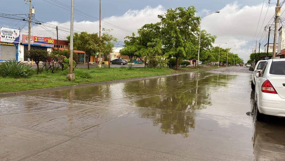 25 calles se inundaron y 5 personas fueron rescatadas durante las lluvias: Protección Civil