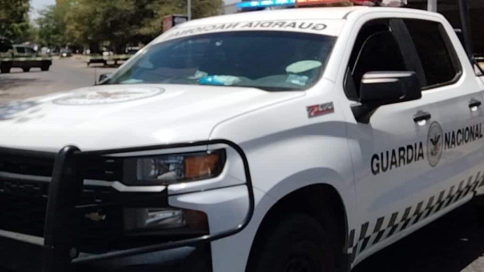 Patrulla de la Guardia Nacional choca contra camioneta en Culiacán