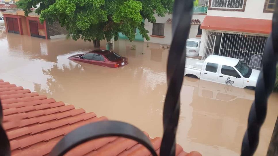 Vecinos del Valle Bonito, hartos de las inundaciones
