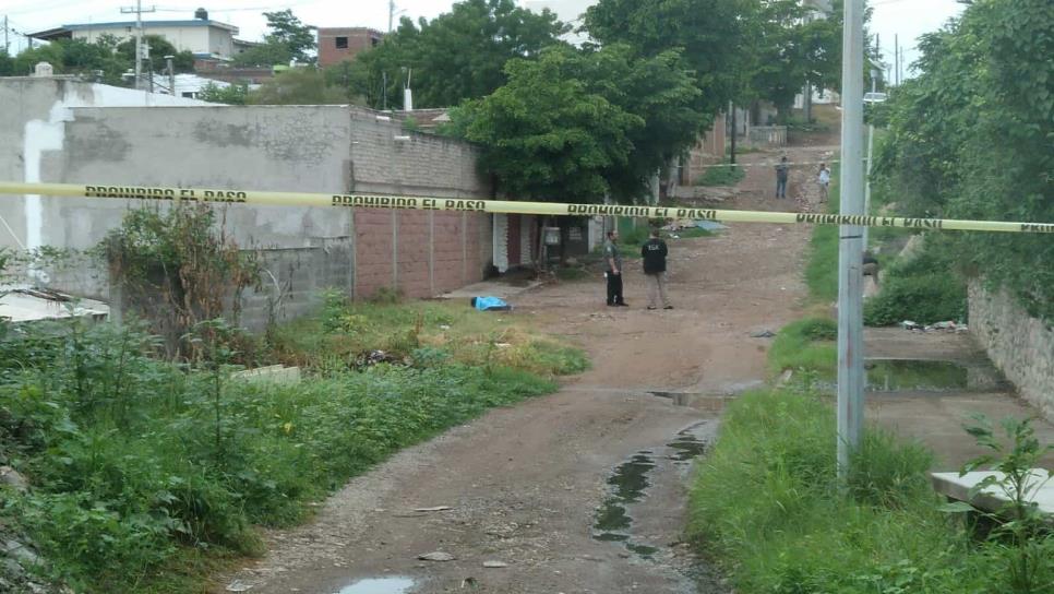 Encuentran asesinado a balazos a un joven junto al Parque 87, en Culiacán