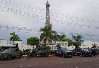 Mujer presuntamente secuestrada, 5 detenidos y droga: saldo de operativo en motel de Culiacán