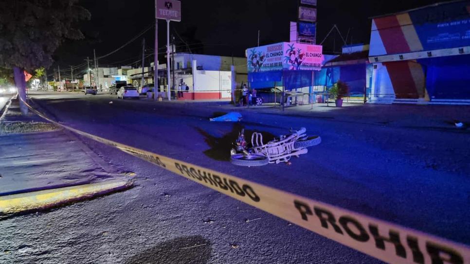 Motociclista muere arrollado por conductora de vehículo, en Culiacán