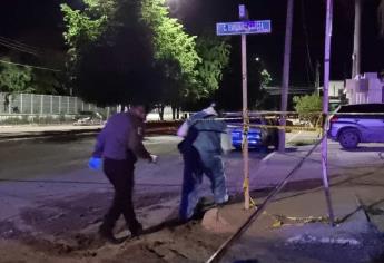 Localizan a dos jóvenes sin vida dentro de un vehículo en Ruiz Cortines