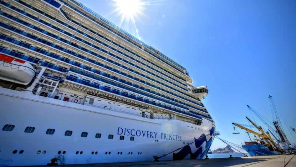 Cruceros turísticos podrían permanecer hasta 12 horas en Mazatlán