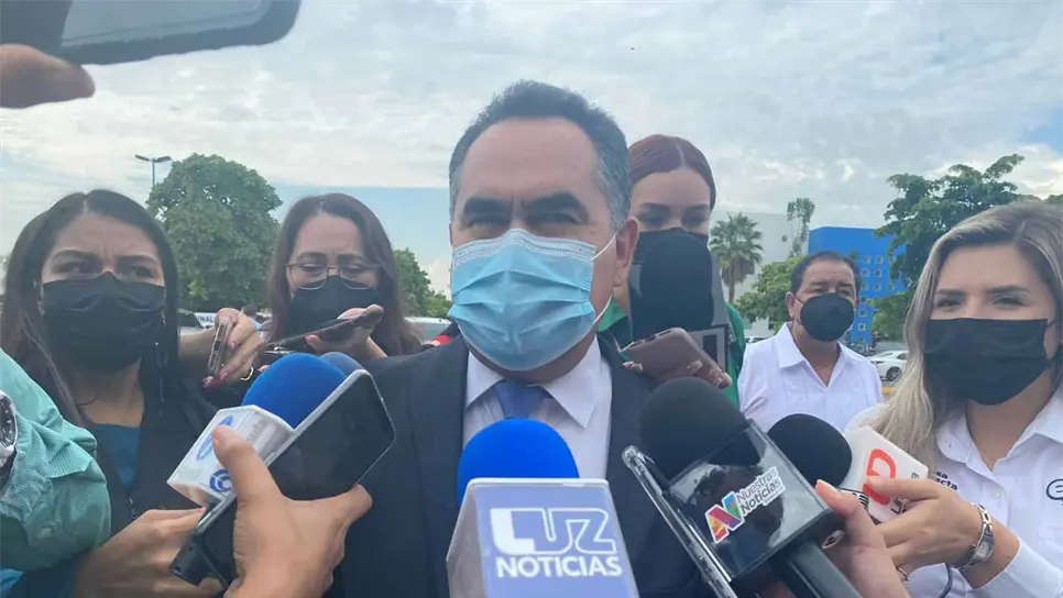 «El tiempo dirá quien miente»: Rector de la UAS reitera no ganar más que el presidente