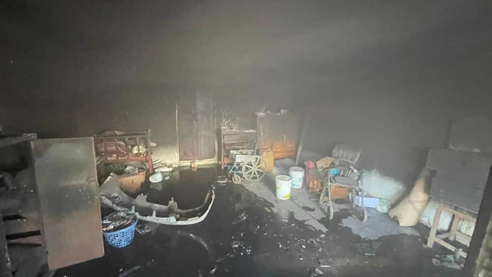 Se incendia vivienda en el Centro en Guamúchil