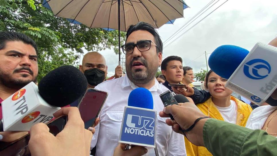 Los Girasoles y Cospita, próximas colonias afectadas por lluvias en recibir cheques: alcalde de Culiacán