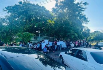 Derrumban media escuela de Tepantita y alumnos se quedan sin clases