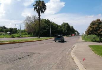 Grito pero de auxilio se dará en Ahome por baches en calles y carreteras: Elizabeth Chía