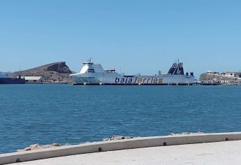 Baja Ferries suspende salidas por efectos del huracán «Kay»