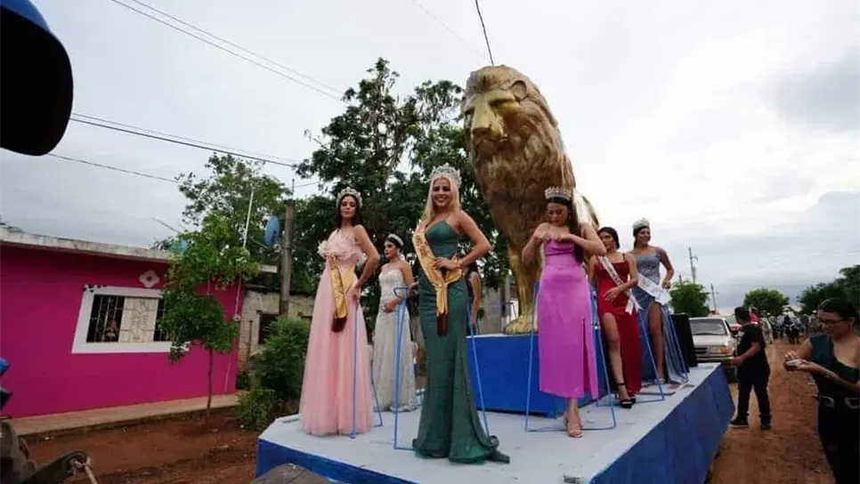 Crítica regidor «mini Carnaval» en El Huajote, Concordia