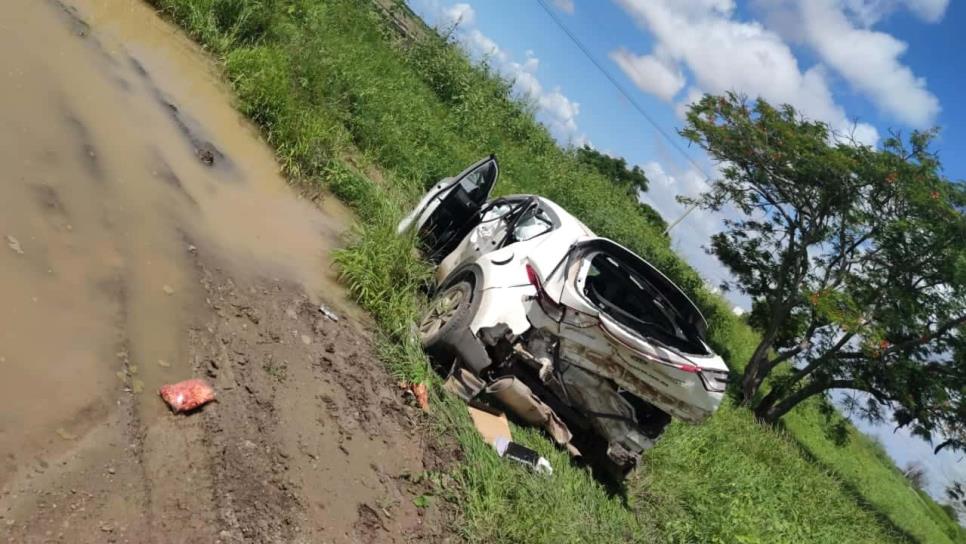 Choque deja cuatro lesionados en la autopista Culiacán-Mazatlán