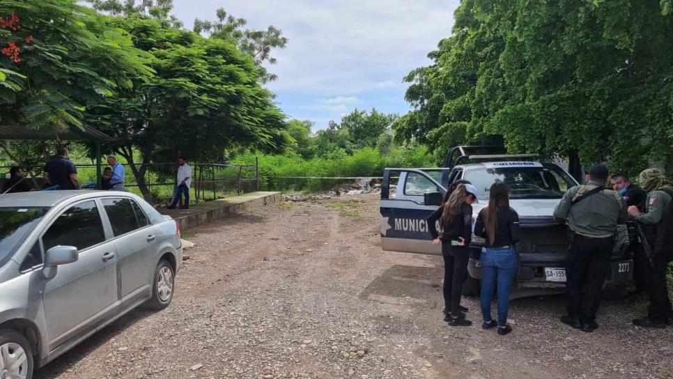 Encuentran a dos hombres asesinados a balazos junto a kínder, en Culiacán