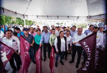 Gobernador y alcalde inauguran calle en Costa Rica; anuncian más obras de pavimentación