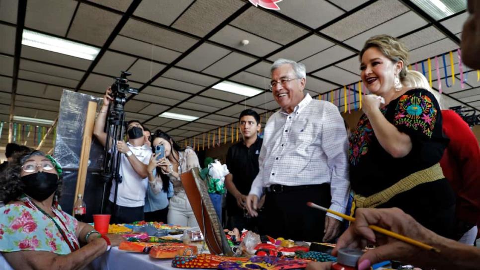 Con éxito se realiza la gran Kermés Mexicana en Palacio de Gobierno