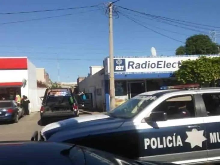 Cajera frustra robo a banco del centro de Guasave