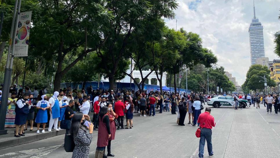 Sismo de magnitud 7.7 sacude al centro de México