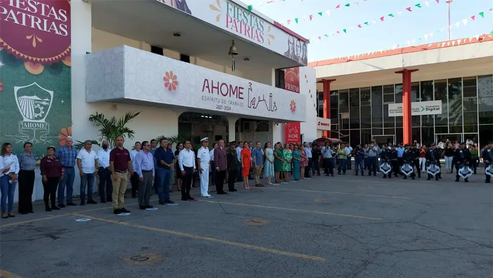 Atribuye alcalde de Ahome premio del INAI al trabajo en equipo
