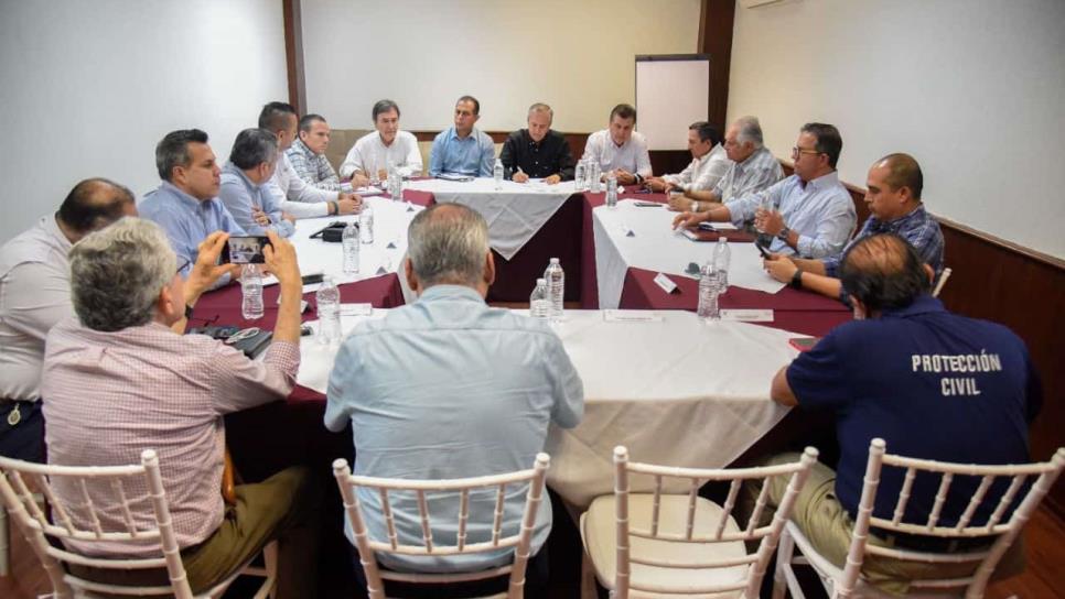 Presidente Gerardo Vargas Landeros se reúne con representantes de la Intercamaral