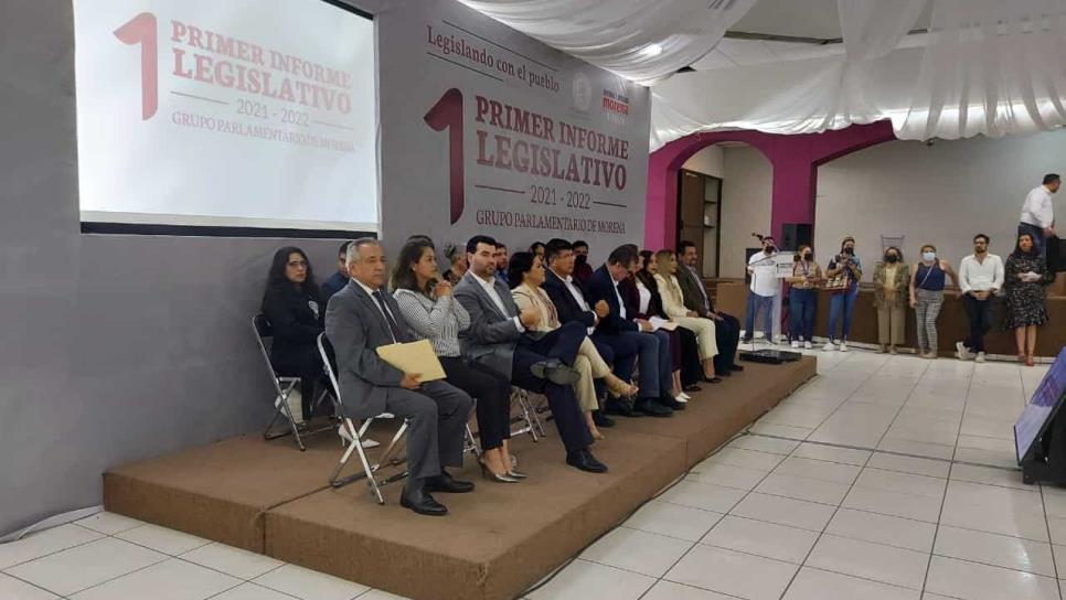 Presentan diputados de Morena su primer Informe legislativo en Guasave