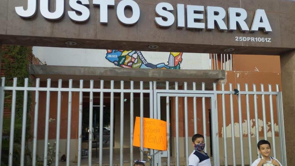 Madres de familia no ceden, primaria Justo Sierra sigue tomada