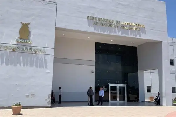 Sujeto amenazó con quemar a su sobrina en su casa, hoy Juez lo sentencia a 2 años 6 meses de cárcel Sujeto amenazó con quemar a su sobrina en su casa, hoy Juez lo sentencia a 2 años 6 meses de cárcel