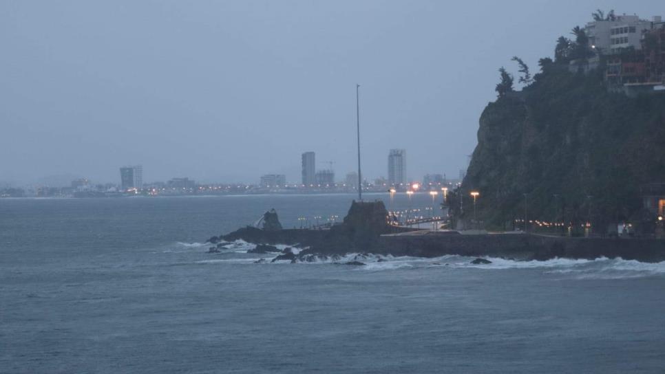 Se esperan lluvias de moderadas a fuertes en Mazatlán por «Orlene»