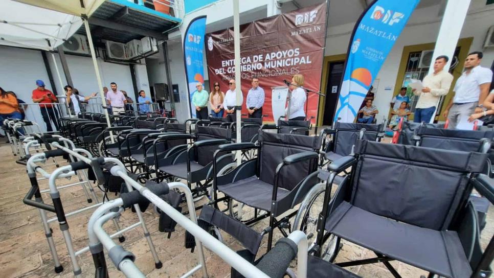DIF Mazatlán entrega 44 aparatos funcionales discapacitados