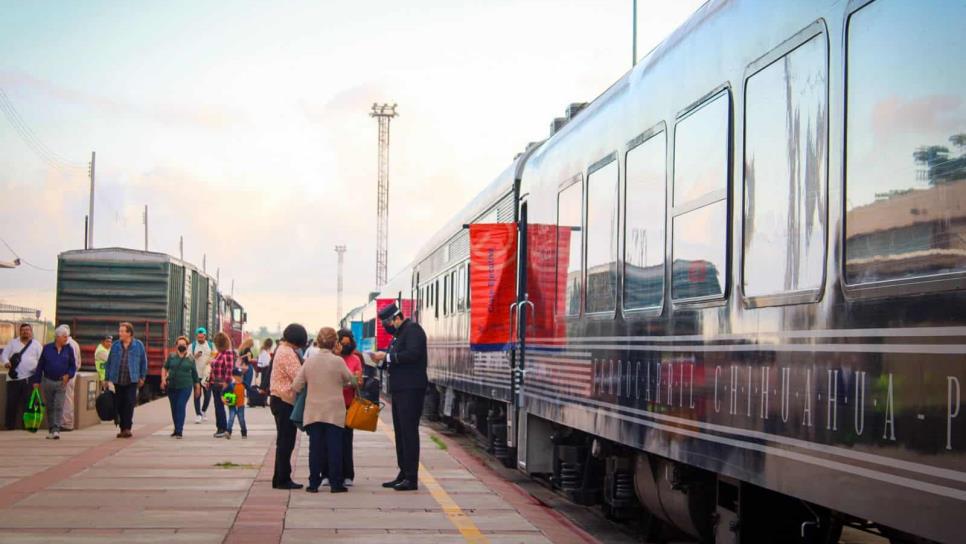 El Chepe Express vuelve a las Barrancas del Cobre