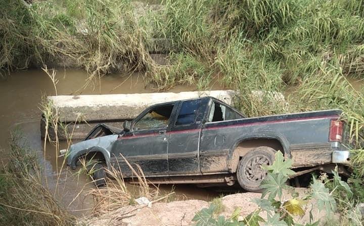 Caen a canal en Guasave y ocupantes abandonan la unidad