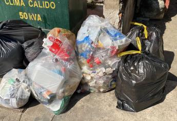 Problemas de recolección de basura en la calle Lucio Blanco desde hace un año, en Mazatlán