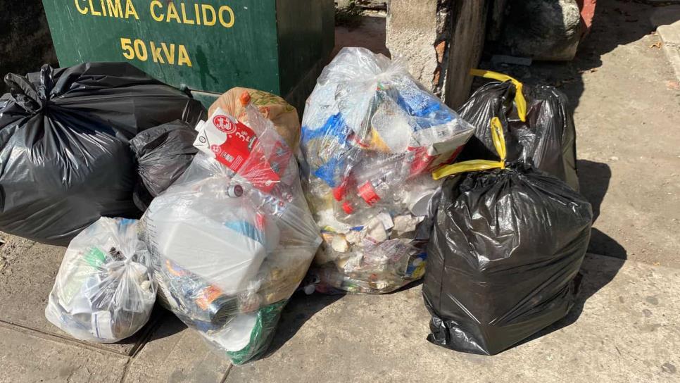 Problemas de recolección de basura en la calle Lucio Blanco desde hace un año, en Mazatlán