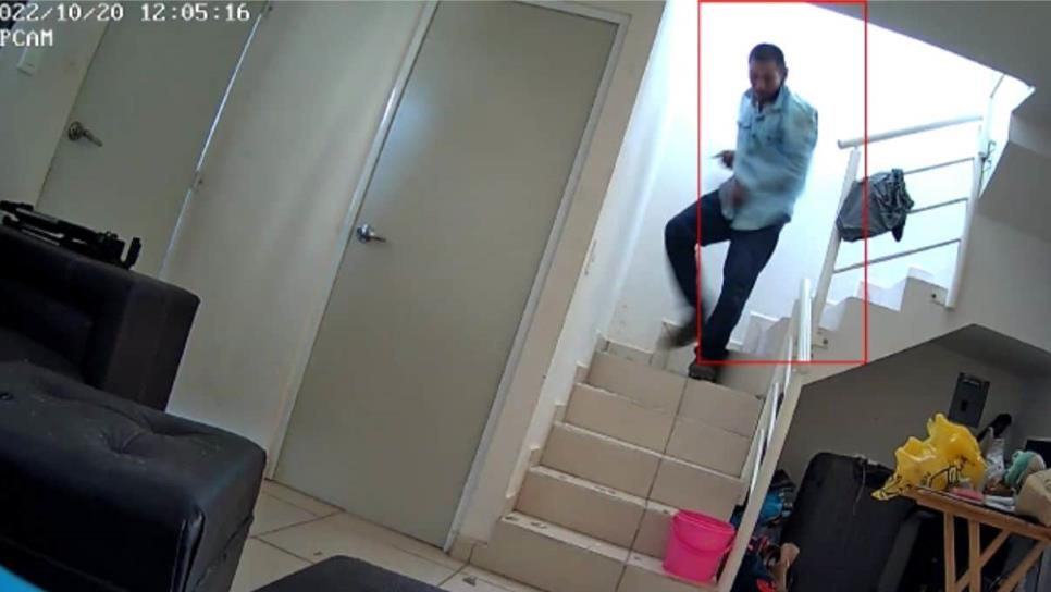 Ladrón roba hogar en Culiacán y una cámara lo capta; se llevó hasta un jugo