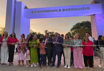 Rocha Moya inaugura Arco de Bienvenida en Batequitas