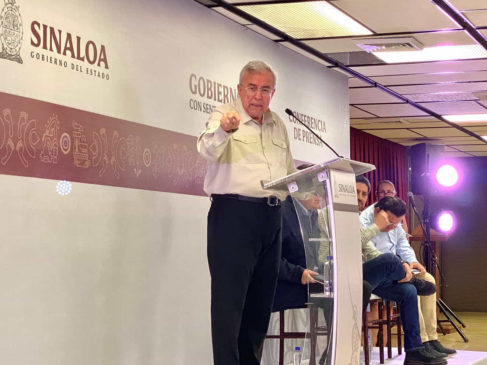 «Gestora» de expolicías gana 2 mil 500 pesos por manifestante: Rocha Moya