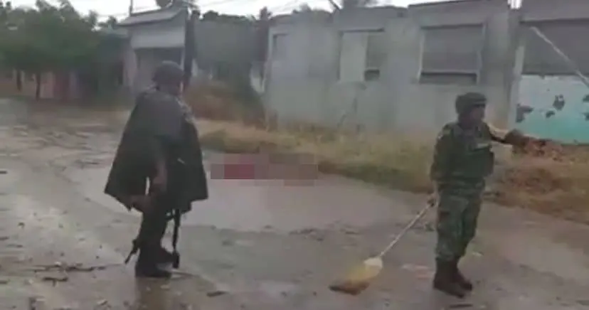 Niño escuinapense se electrocuta y militares le salvan la vida