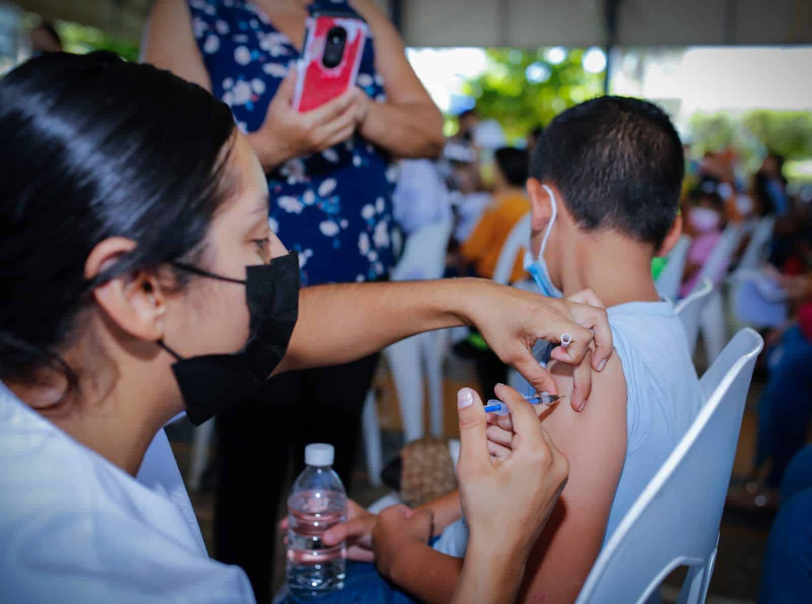 El 26 de octubre inicia la vacunación en escuelas de 4 municipios