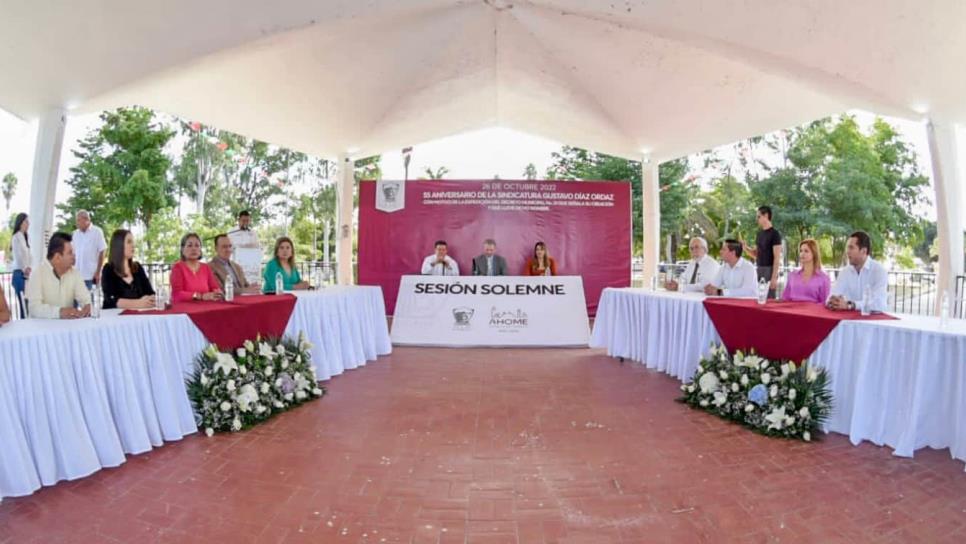 Con traslado de poderes y sesión de cabildo, conmemoran 55 aniversario de El Carrizo