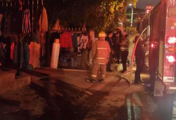 Se incendia local de comida en Culiacán; hay una persona fallecida